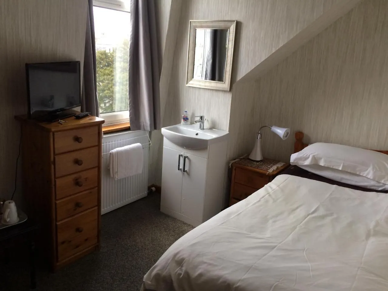 Camillia Guest House Aberdeen 3*,  Reino Unido